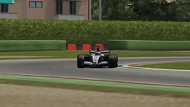 McLaren MP4/20 Hotlaps at Imola