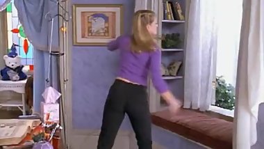 Melissa Joan Hart - Nice Thick Fat Ass in Tight Black Pants