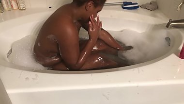 full first bathtub farts