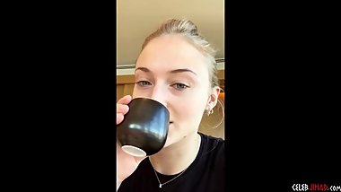Sophie Turner Fake Porno
