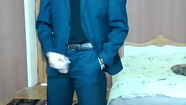Hot suited guy jerks off live