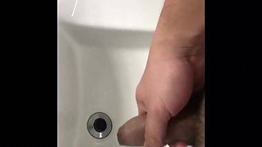 Small dick leaks while hard and quickly cumshot!