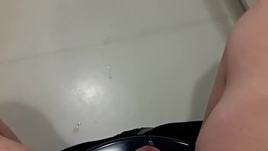 Mirror reflection jerk and cum-shot