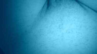 La chatte de la belle soeur dans le canapÃ©