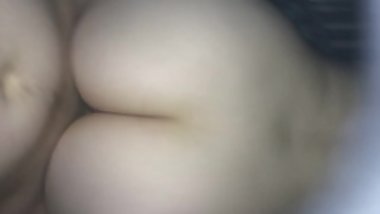 Cheating teen with biss ass gets pounded