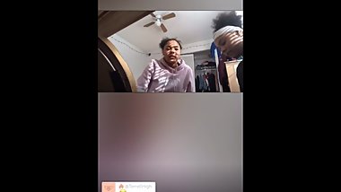 Periscope twinss itaya and ijaya