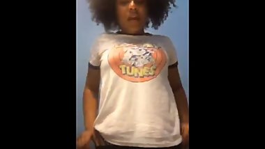 Periscope twinss itaya and Ijaya